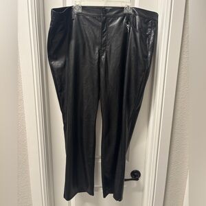 Old Navy NWT Women's Black Faux Leather Pants- Size 24